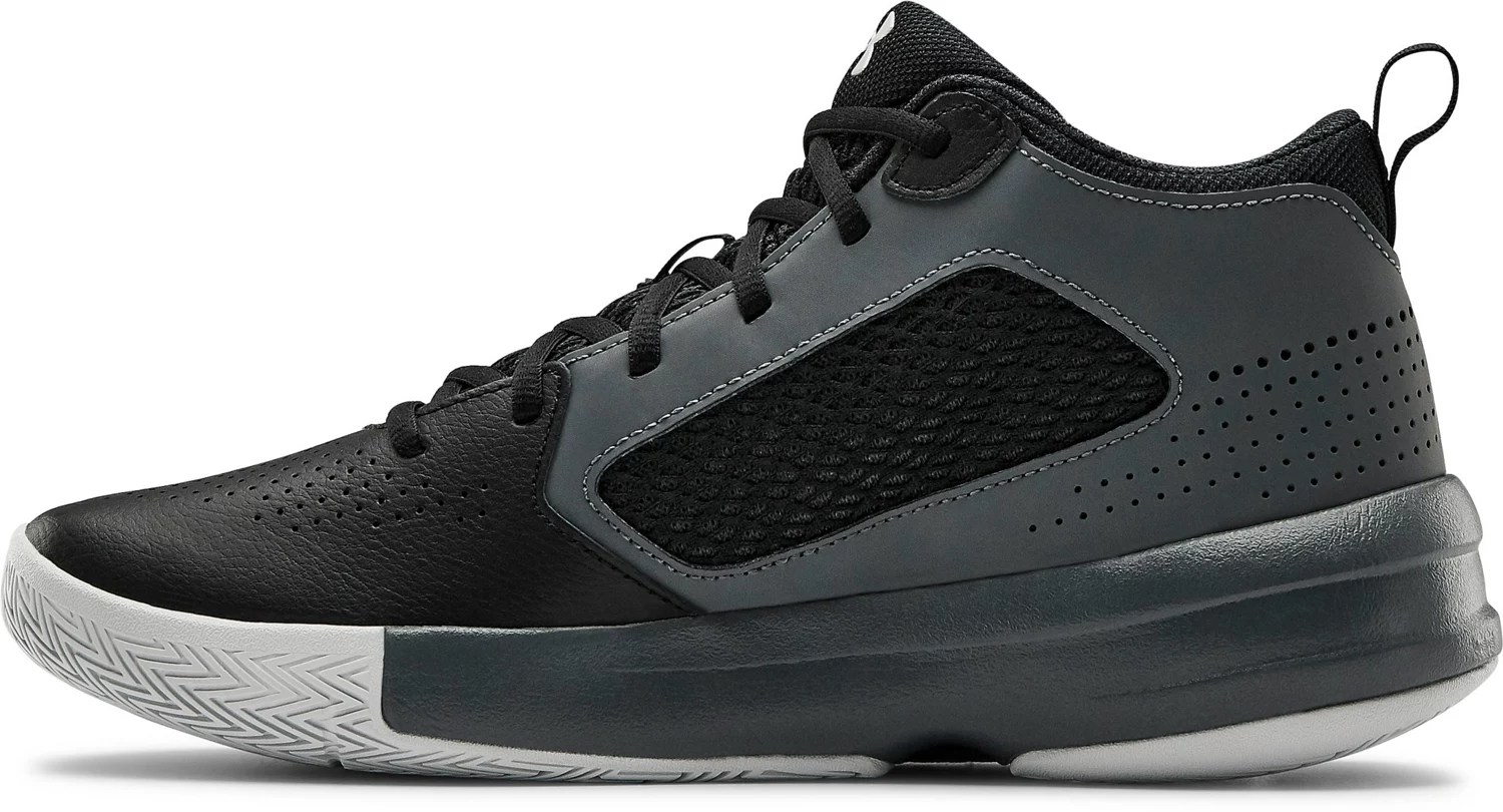 Under Armour Men’s Lockdown 5 Basketball Shoes Academy