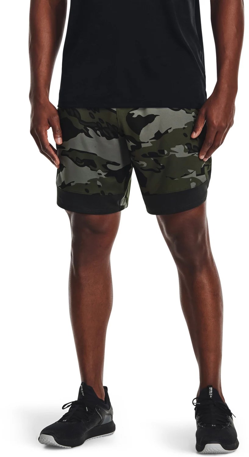 Under Armour Men's UA Train Stretch Camo Shorts 9 in Academy