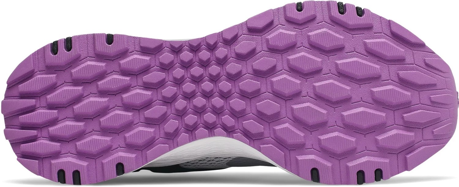 New Balance Women’s ROAV V1 Fresh Foam Trail Shoes Academy