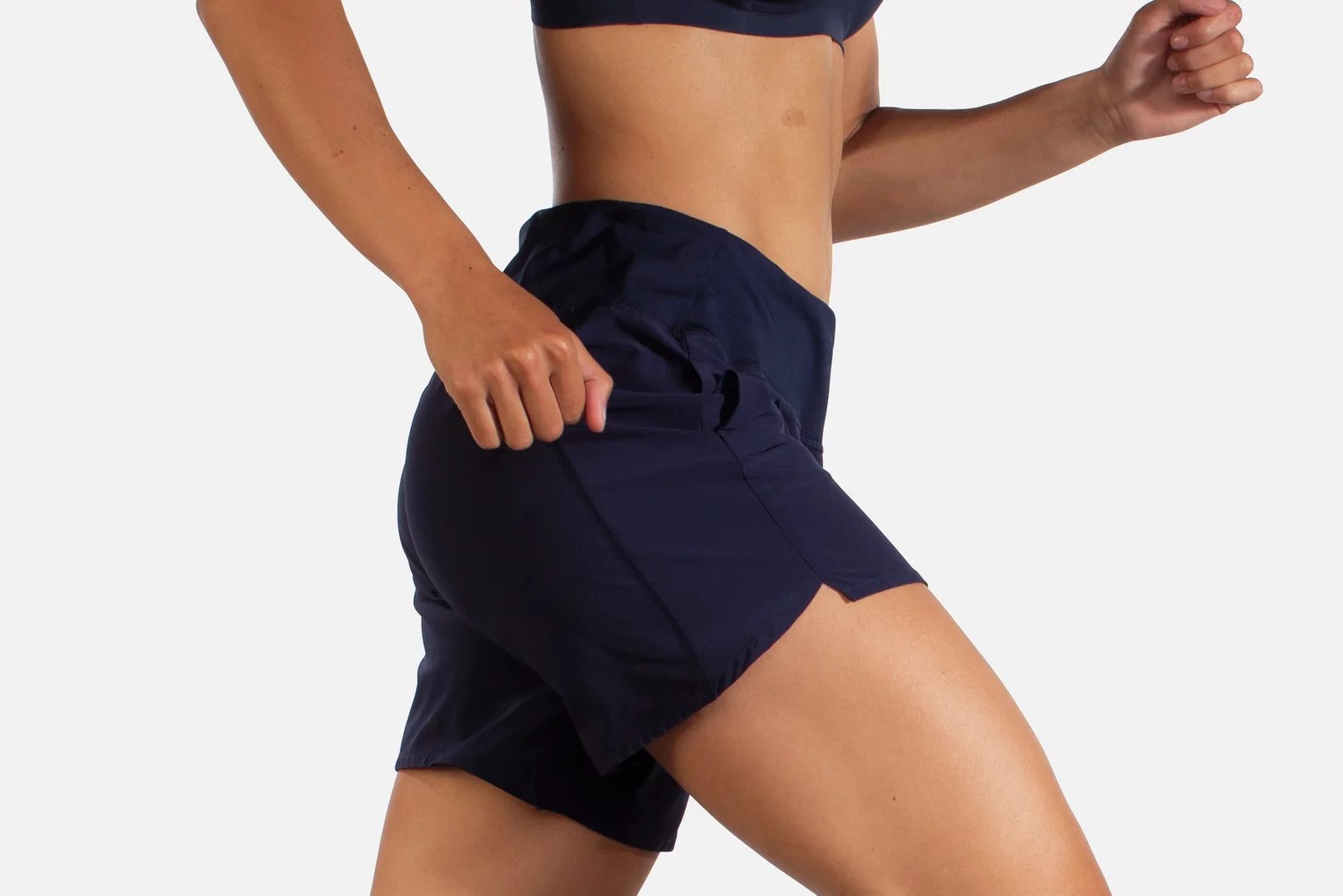 Brooks Women's Chaser Running Shorts 7 in Academy