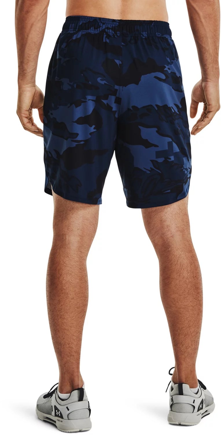 Under Armour Men's UA Train Stretch Camo Shorts 9 in Academy