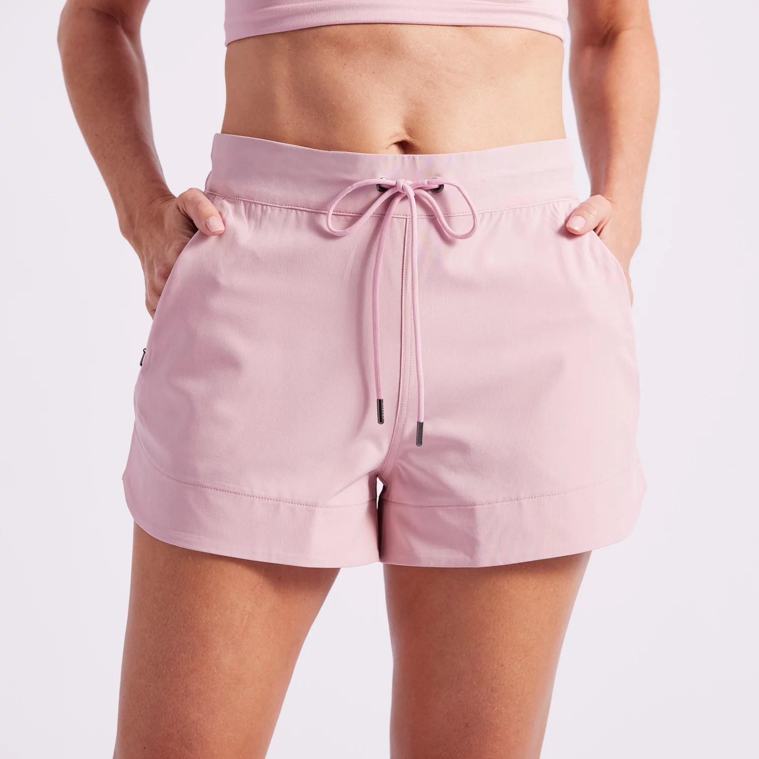 Freely Women's Gear Up Woven Zip Pocket Shorts Academy