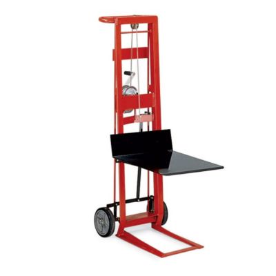 Lift Trucks EngmanTaylor