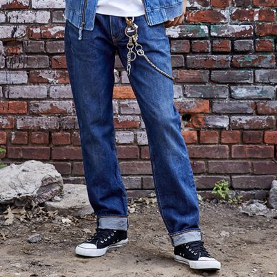 Top Tips & Tricks on How To Cuff Jeans for Men Off The Cuff