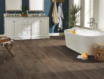 UltraWood Ultimate Perfomance Hardwood Mohawk Flooring