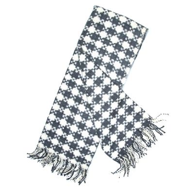 MacKenzieChilds Houndstooth Throw Grey & White