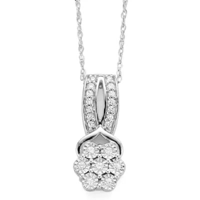 diamond blossom 1/10 CT. T.W. Diamond in Sterling Silver Pendant
