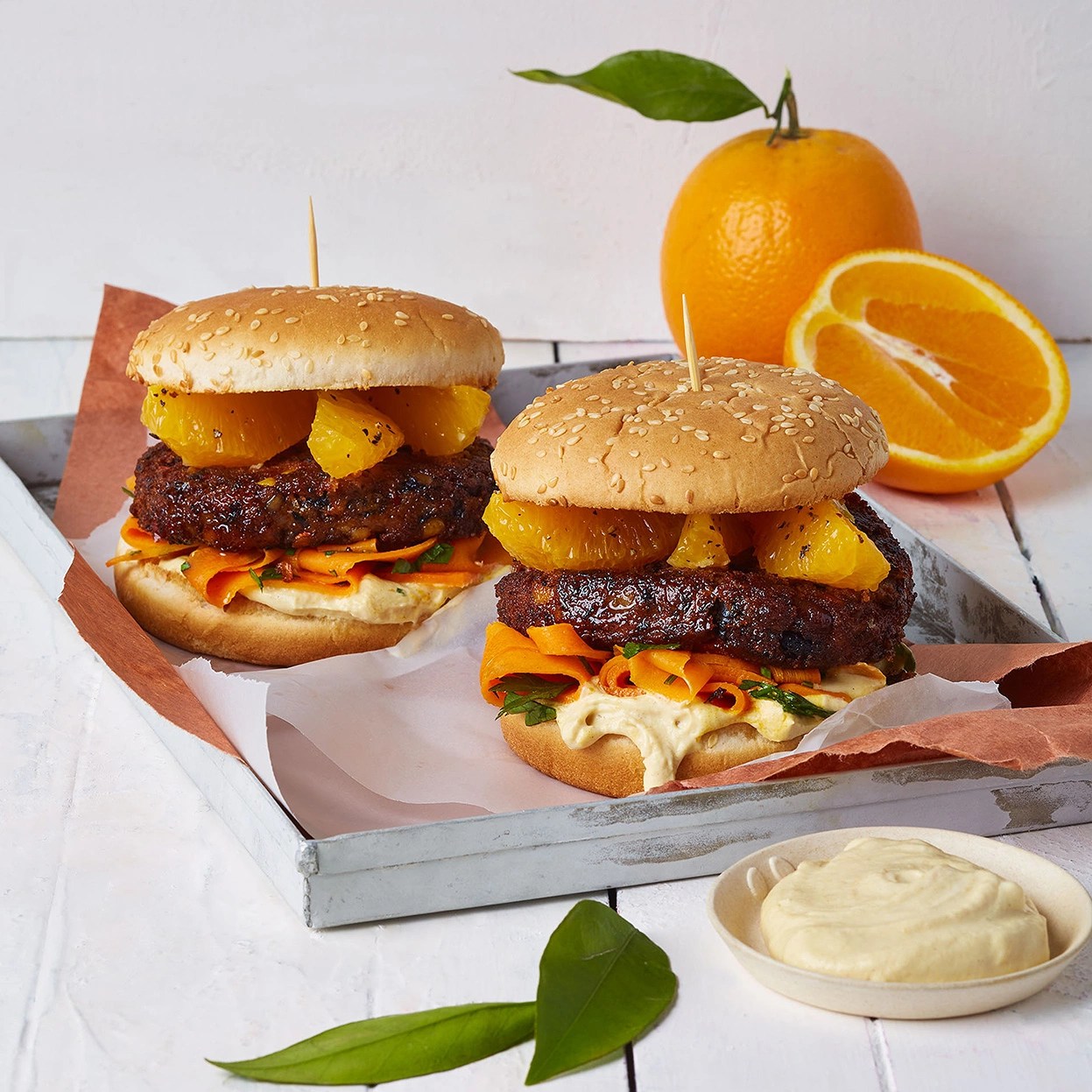 VeggieBurger mit Orangenspalten ALDI Rezeptwelt