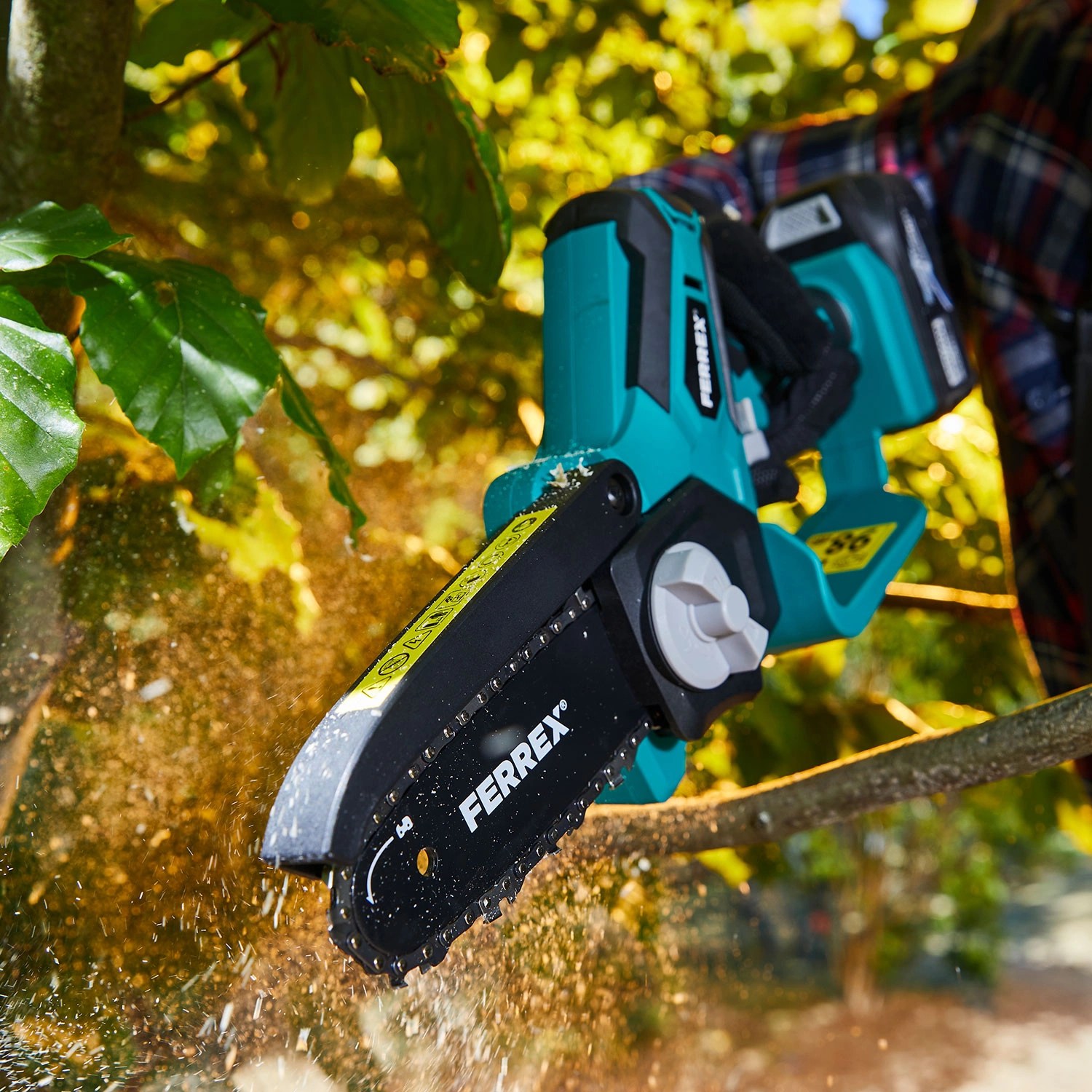 Ferrex® 20 V Akku-Kompakt-Kettensäge | Aldi Süd