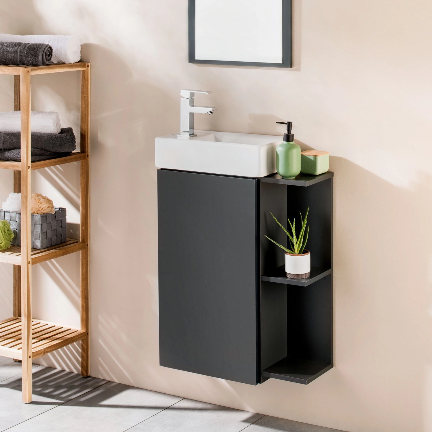 LIVING STYLE Kopalniška omarica z ogledalom HOFER