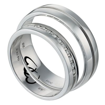 Commitment 9ct White Gold 1/10 Carat Diamond Ring Set H.Samuel