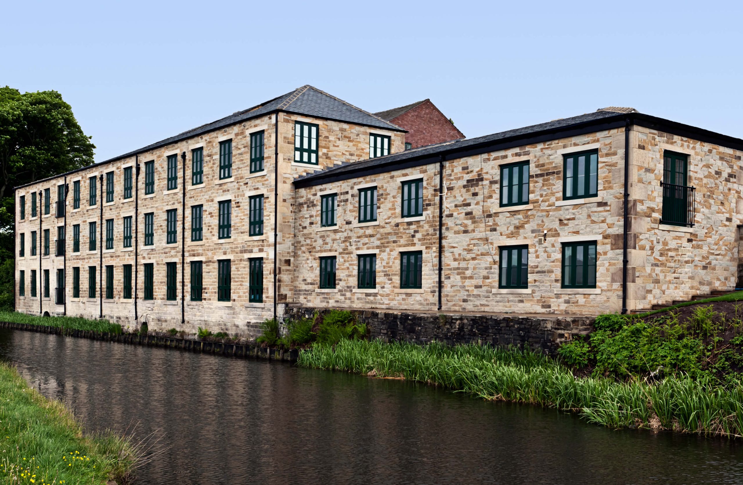 CLEGG HALL MILLS, LITTLEBOROUGH S9 Construction