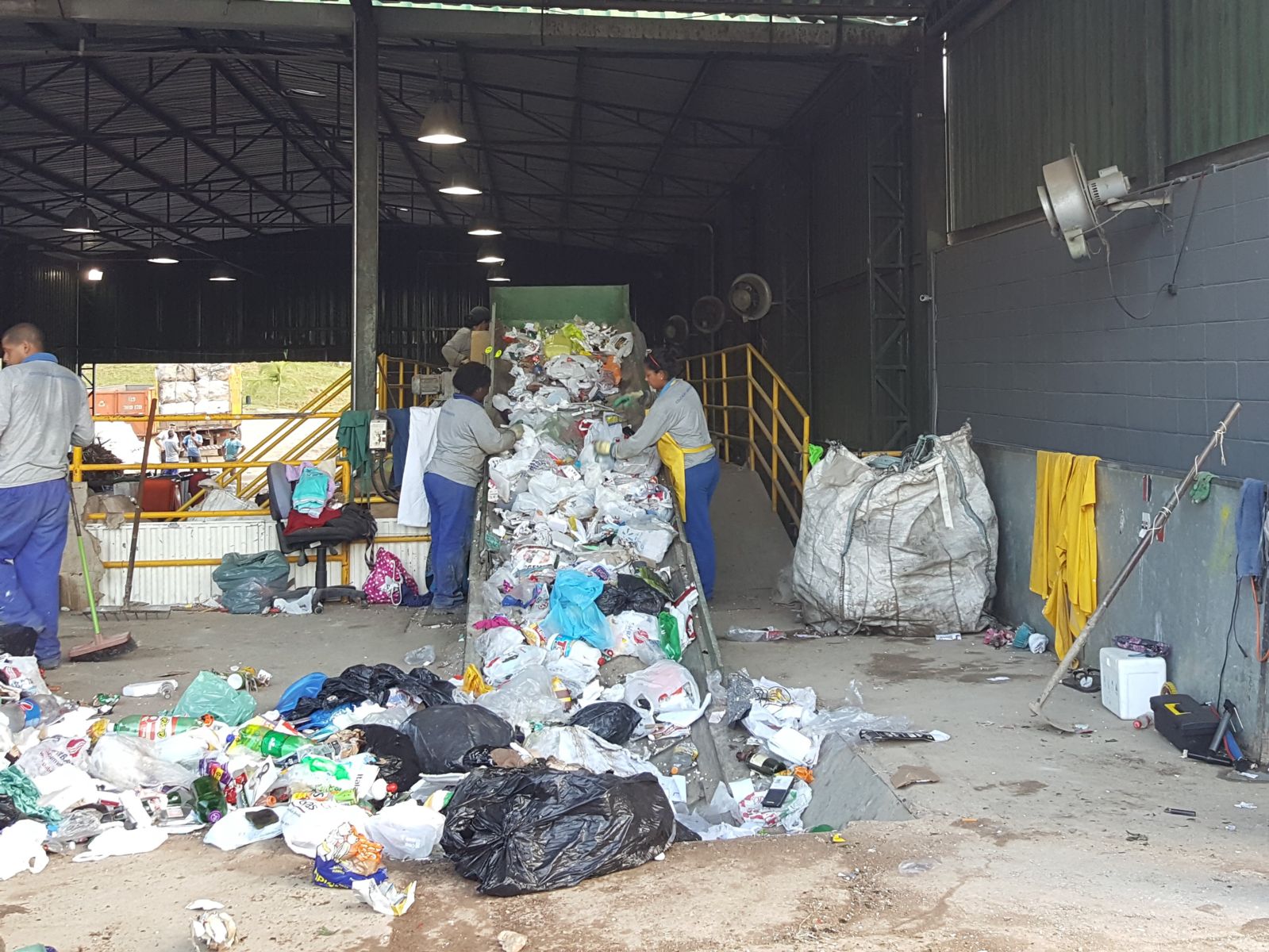 iWrc Cleaning up wastepicking in Brazil SAI