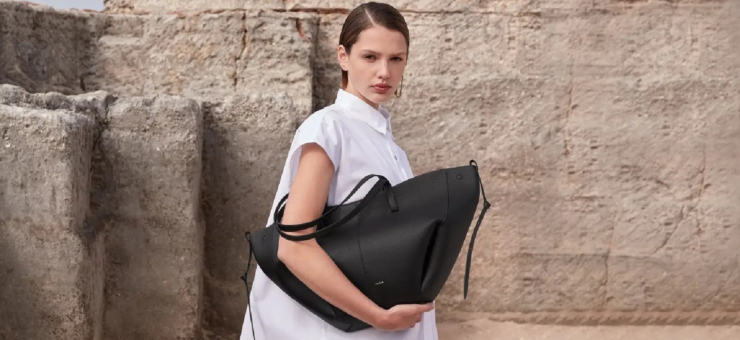 Stylish and Useful Most Popular Tote Bags