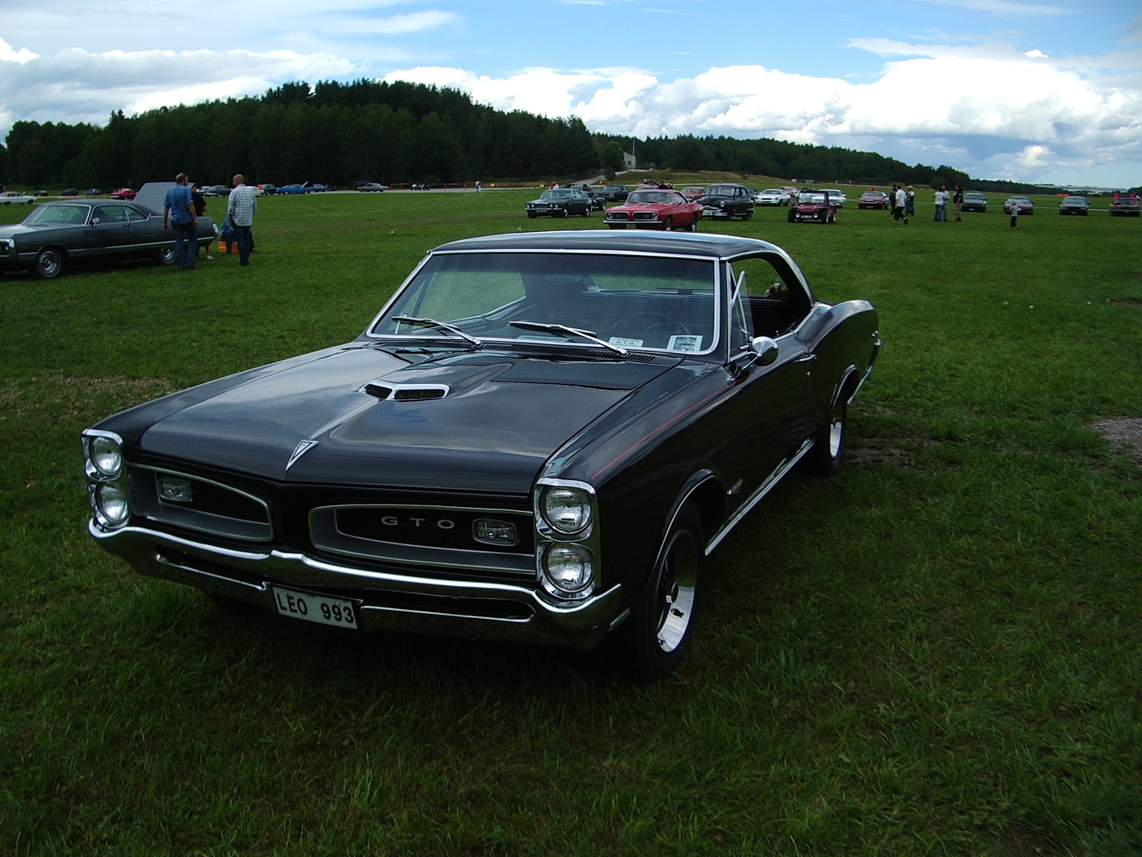 Classic American muscle cars at Barkarby (Stockholm and beyond)