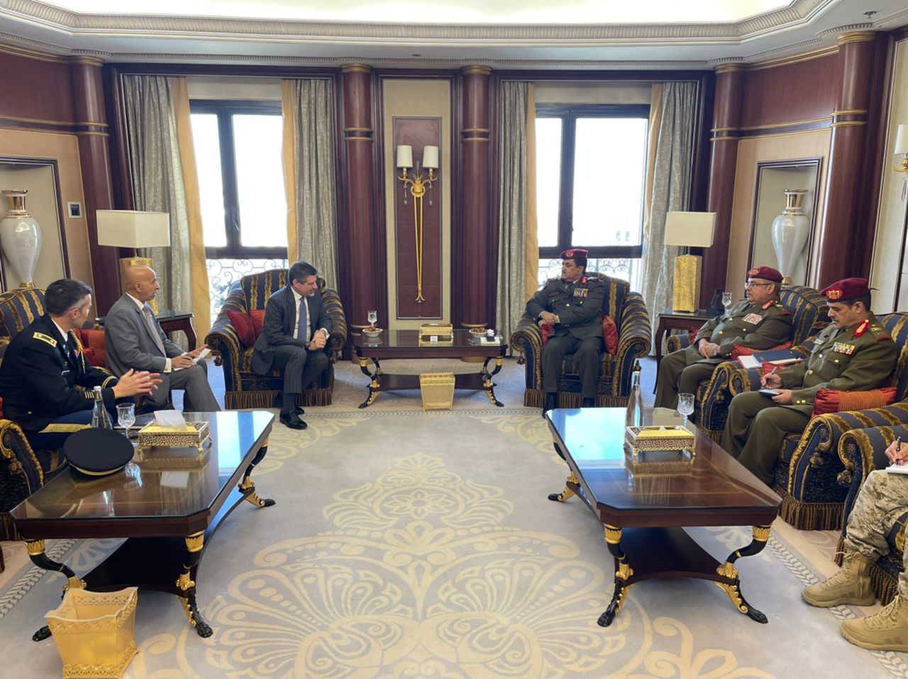 Defense Minister, U.S. Ambassador discuss developments in Yemen