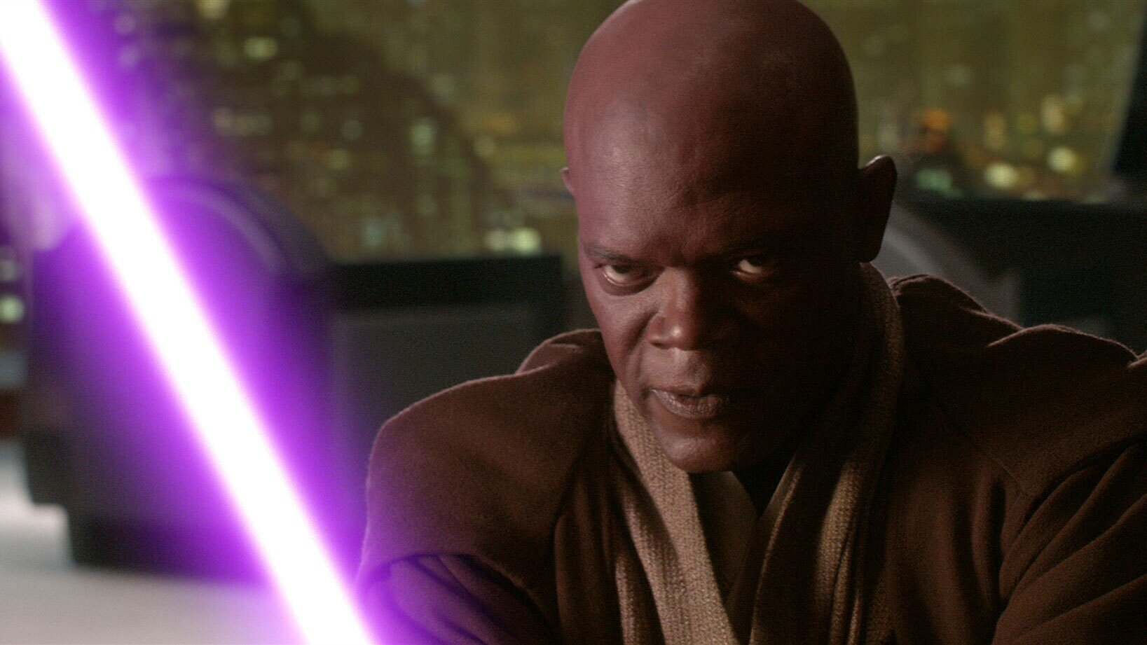 What Lightsaber Form Does Mace Windu Use?