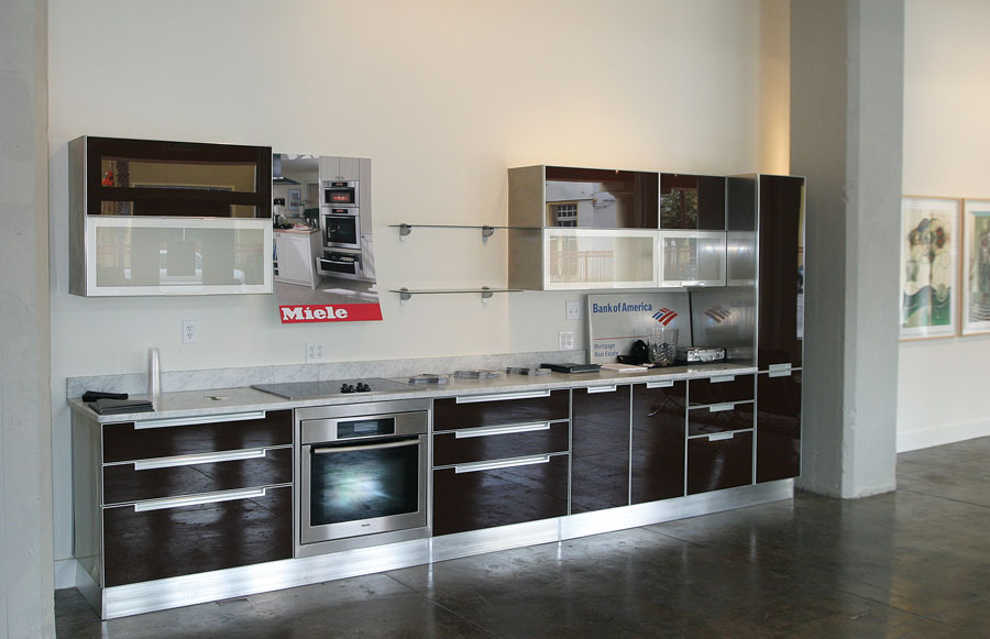 Steel House Showroom Sabinal Group