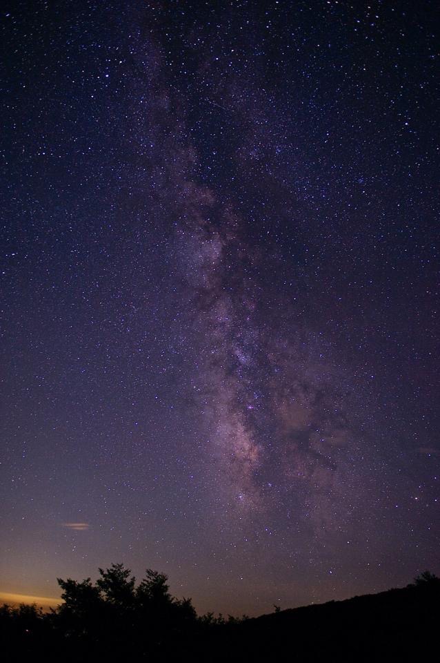 星空を一番撮りやすいカメラ Om-D E-M1 Mark Ii｜ズイコーフレンドクラブ｜Omデジタルソリューションズ 星空を綺麗に撮るための準備と設定！ミラーレスカメラがおすすめ！ | スタジオ さぼてん