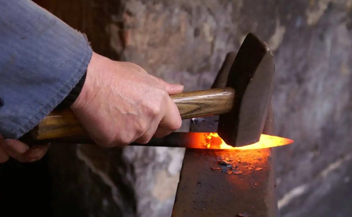 Loha Price List Today लोहा प्राइस लिस्ट टुडे 2024 SabSastaa