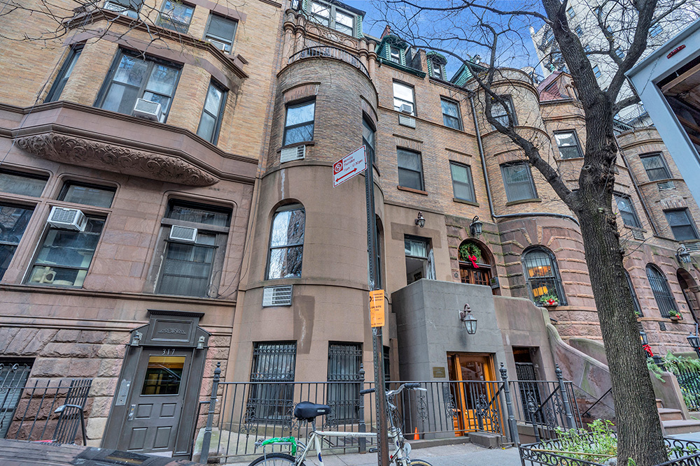 315 West 82nd Street Sackman Enterprises