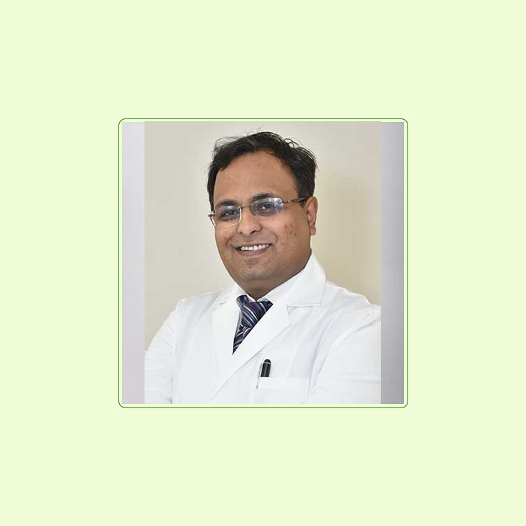 Dr. Rohit Lamba Senior Orthopedic Surgeon Safartibbi