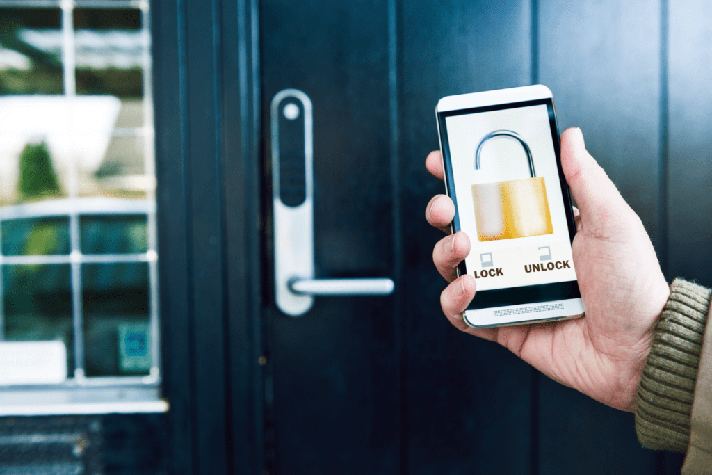 How Keyless Entry Enhances ShortTerm Rental Efficiency Safely