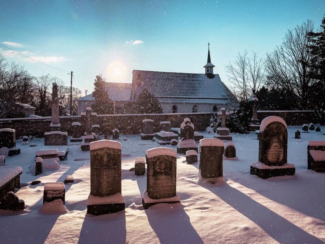 How to Dig a Grave and How Long Does It Take Safe Passage