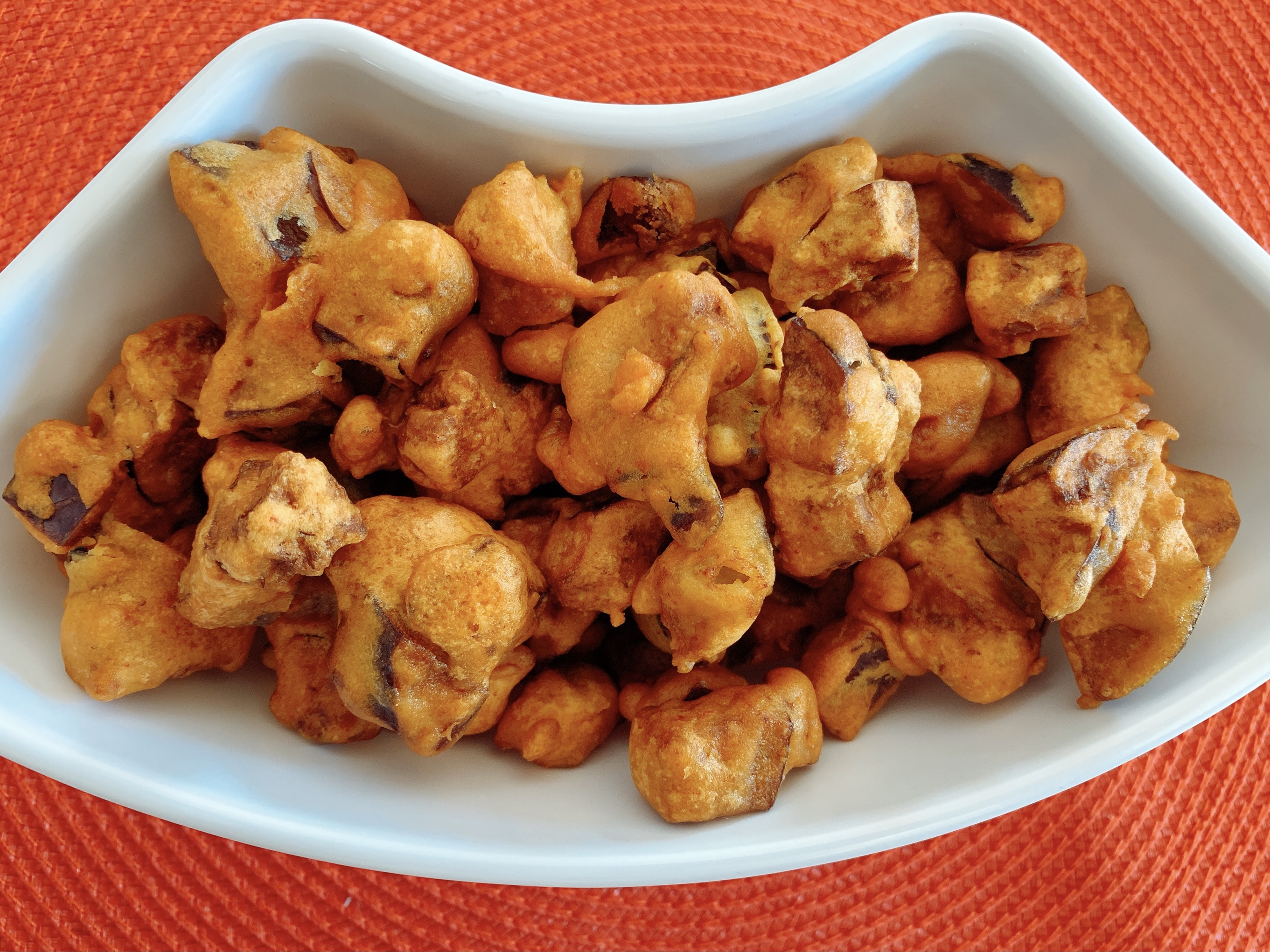 Kathirikai Bajji Curry/Eggplant Fritters Saffron Spice