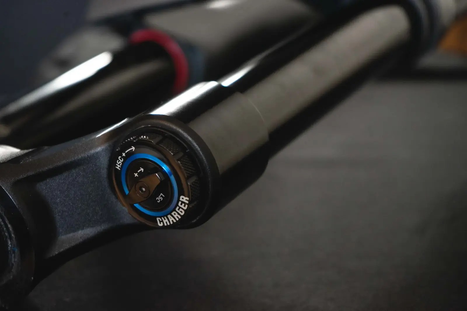 Low speed compression mtb and its impact SAGLY Mountain Bike