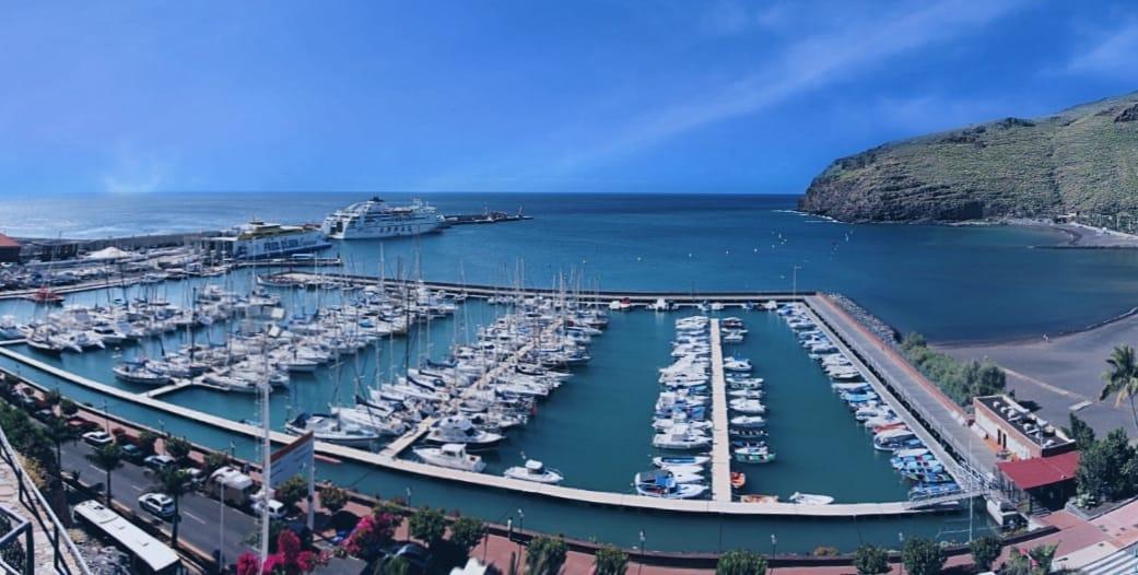 Marina la Gomera, Spain location, yacht rentals, nearest airport