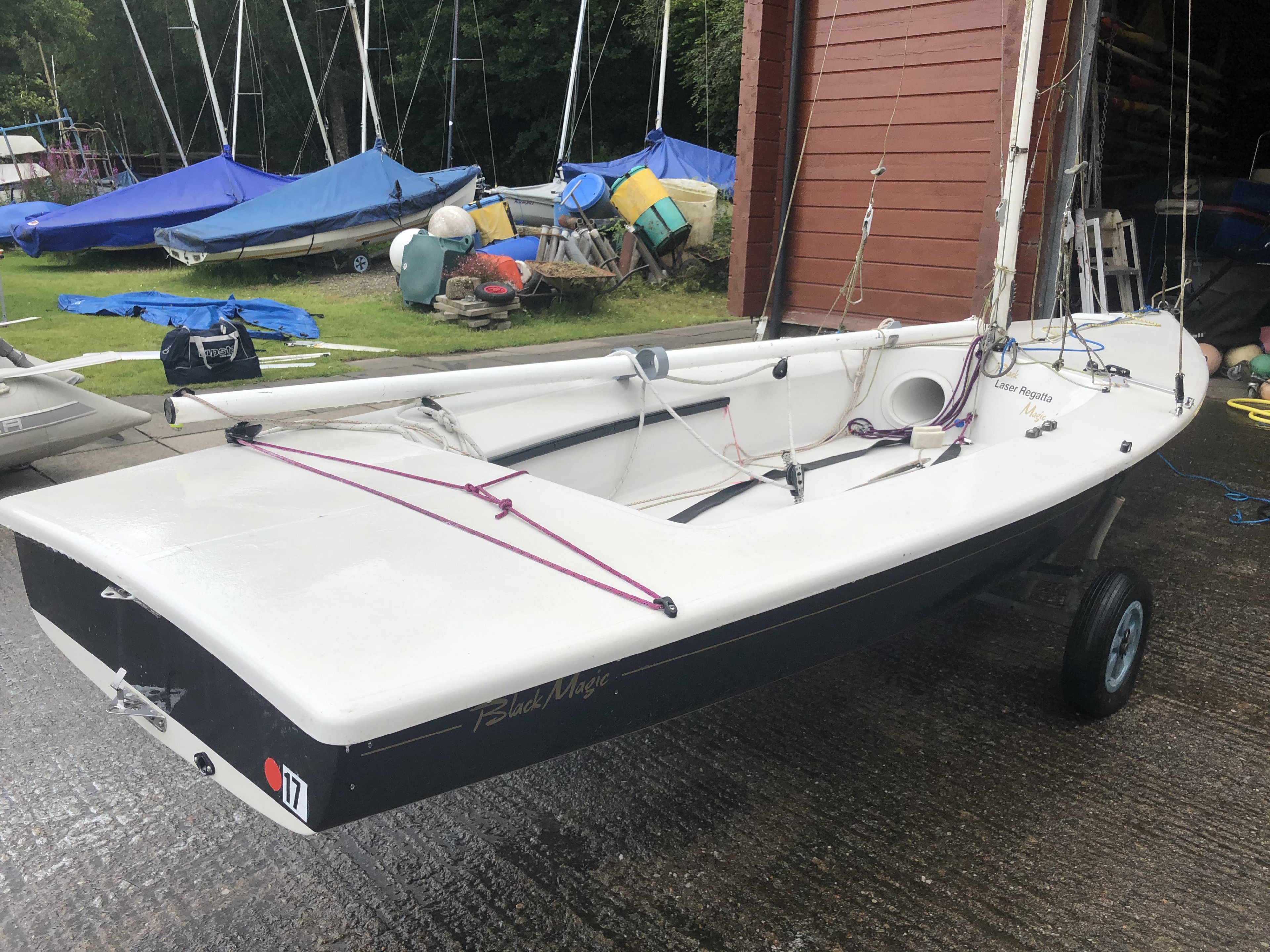 Main sail halyard stuck