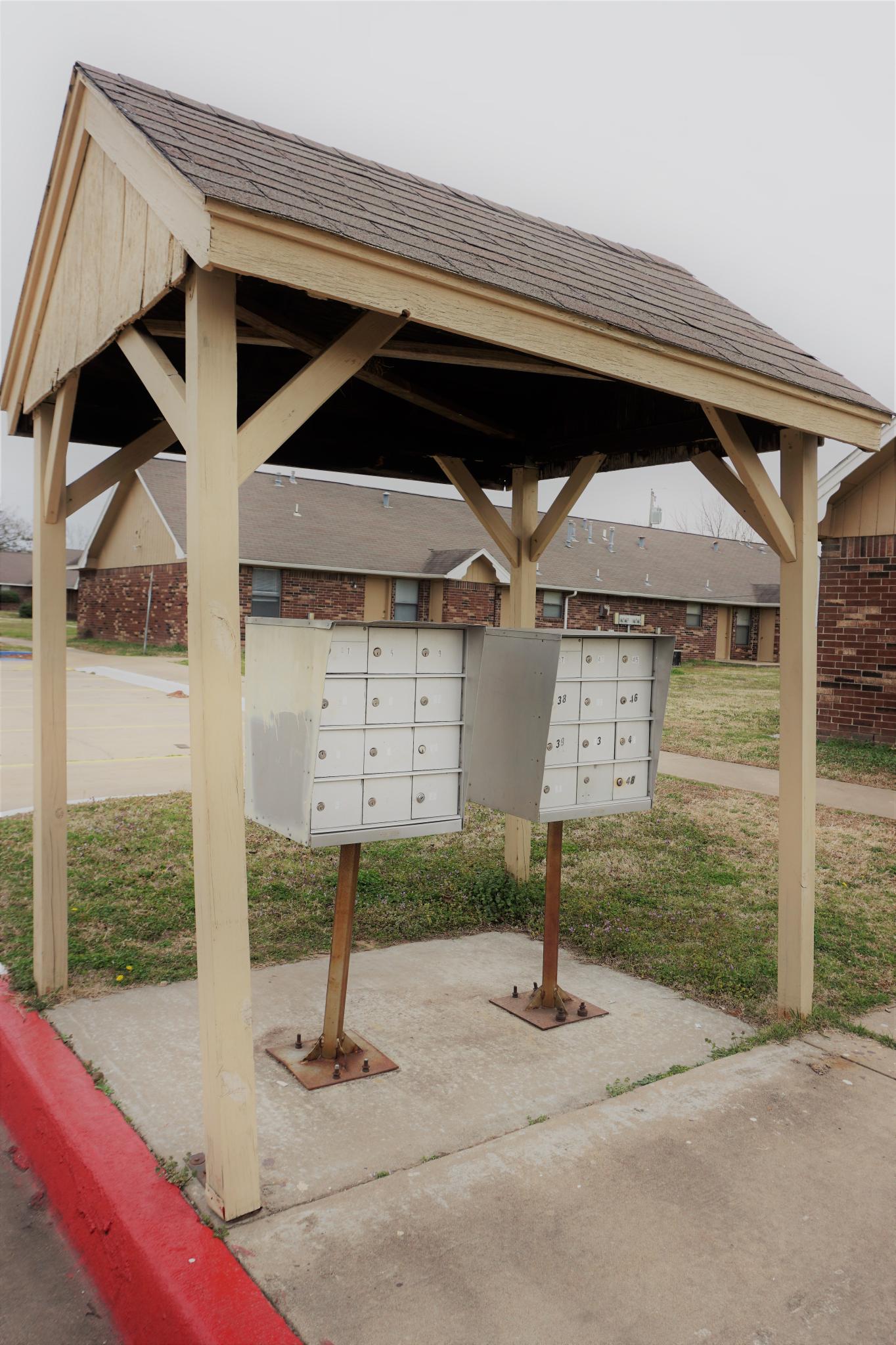 Okmulgee Pioneer Village Apartments Southridge Apartments, Inc.