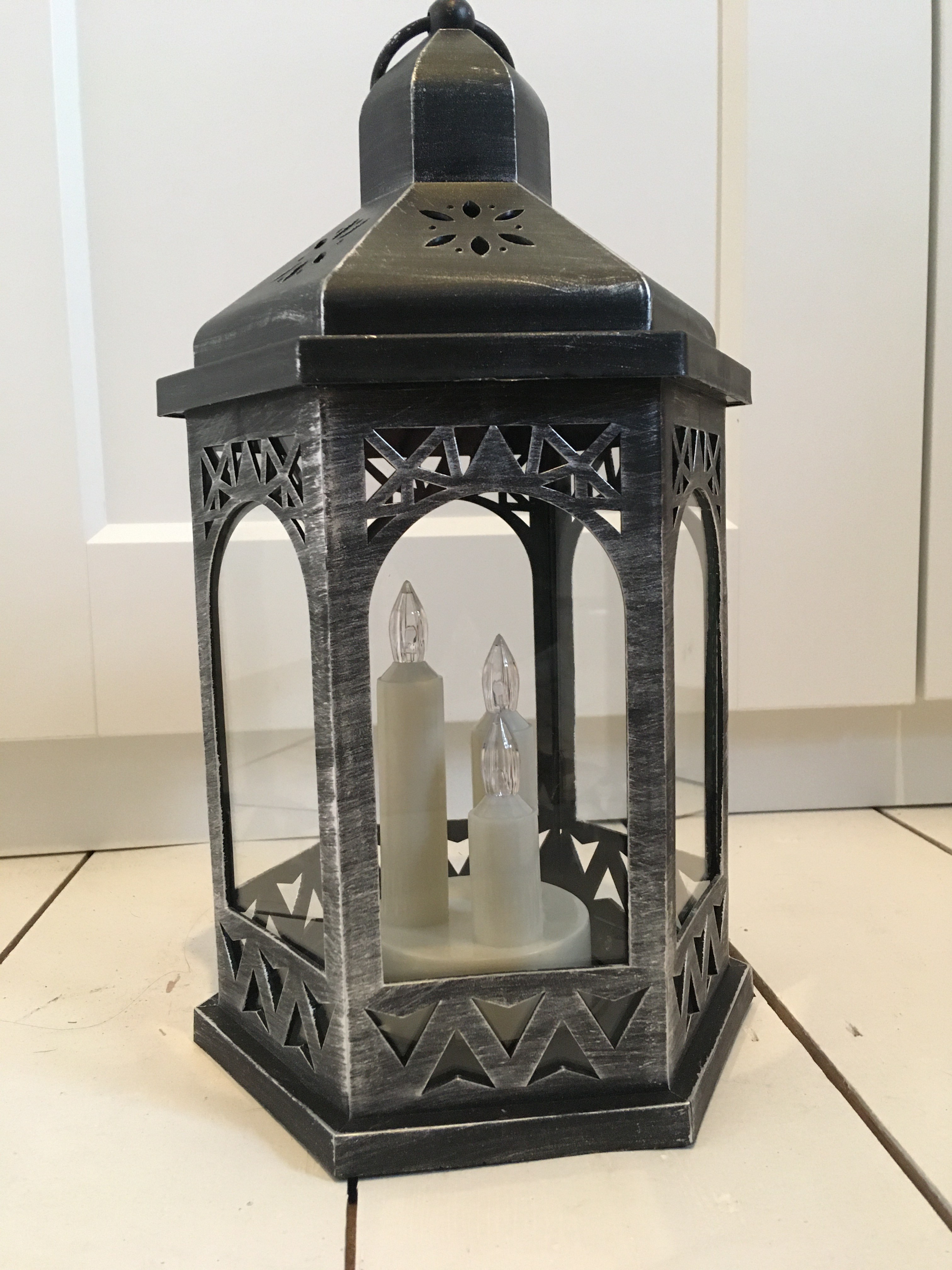 Grave Ornaments & Memorials