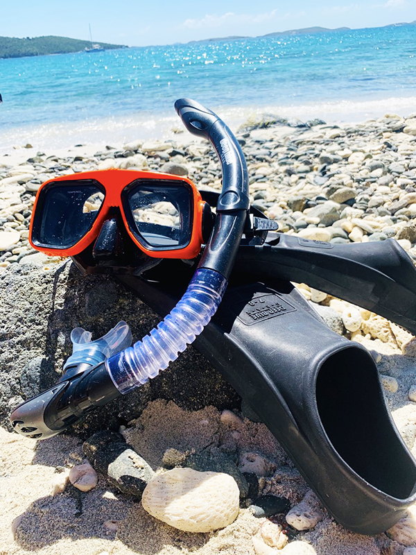 SNORKEL GEAR RENTALS SAINT JOHN ISLAND GUIDE