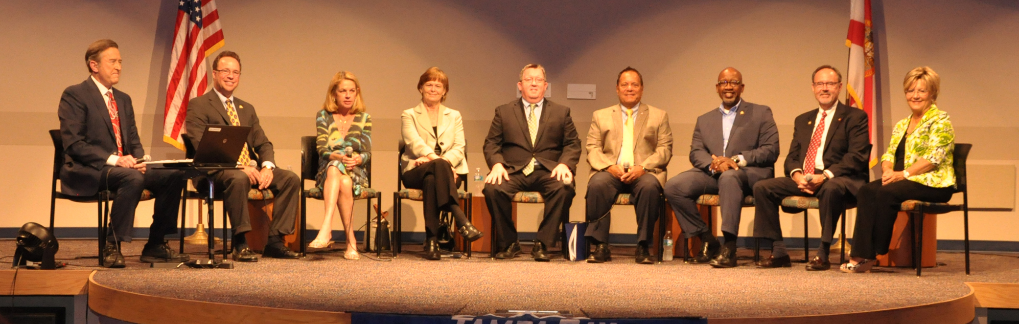 Pinellas Commissioners to hold live, interactive chat SaintPetersBlog