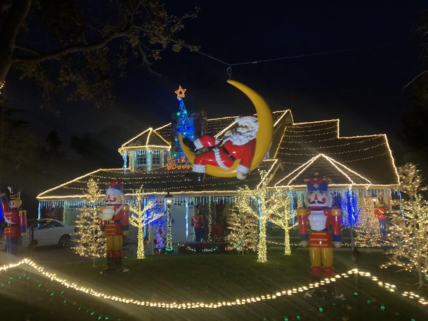 Saint Scroll Best Christmas Lights in Town