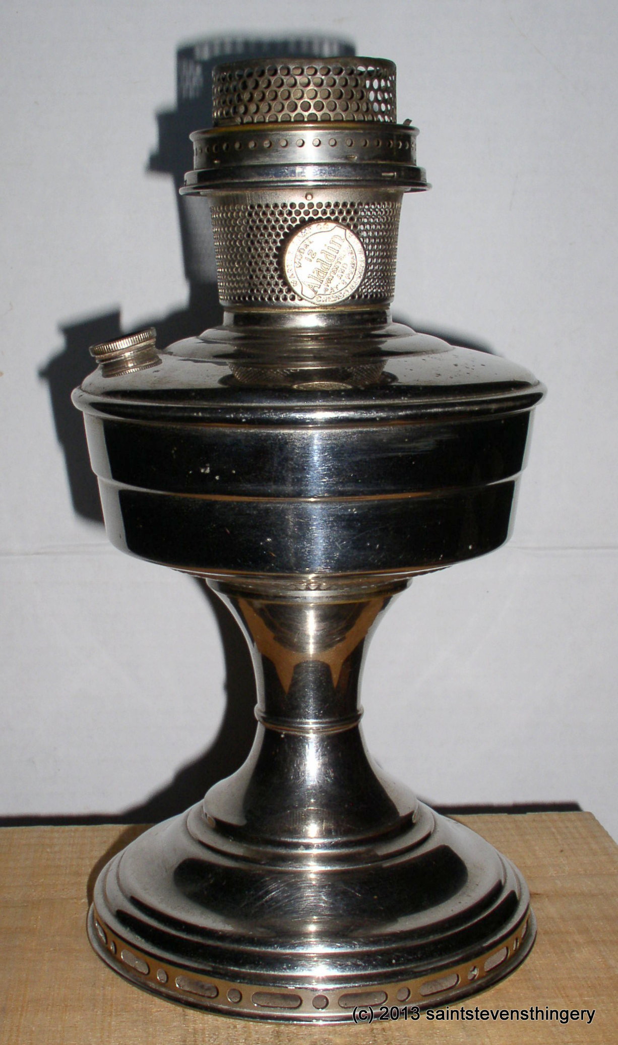 Vintage Aladdin Model 12 Nickel Plated Kerosene Oil Lamp With Burner