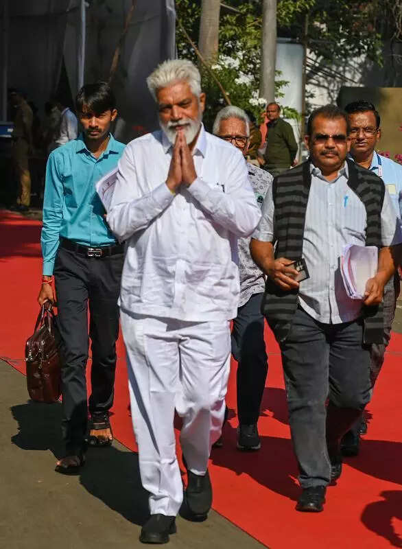 Govt will amend law to curb unregulated school fee hikes, charges, ETEducation Govt will amend law to curb unregulated school fee hikes, charges, ETEducation