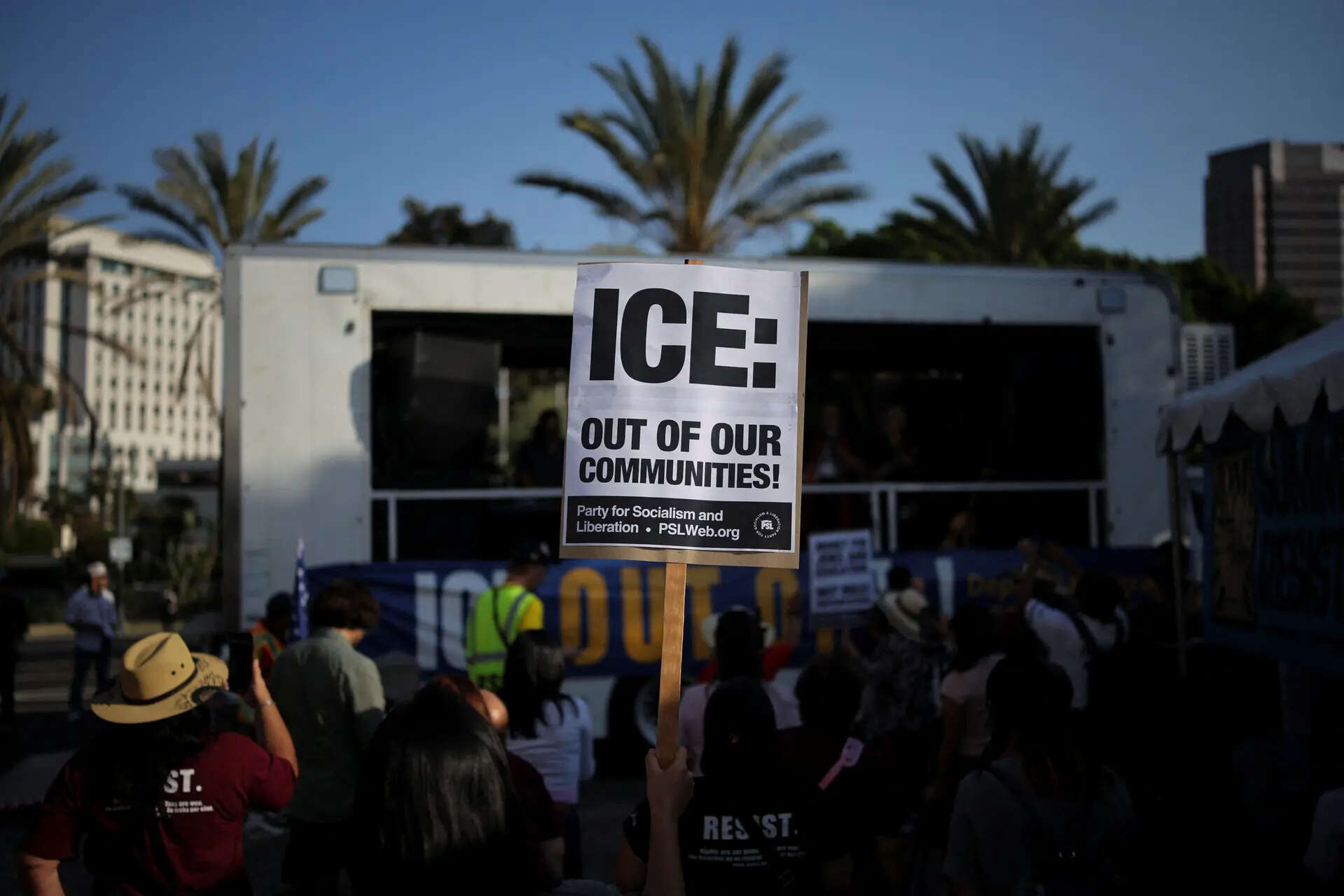 Los Angeles school year begins amid fears over immigration enforcement, ETEducation Los Angeles school year begins amid fears over immigration enforcement, ETEducation