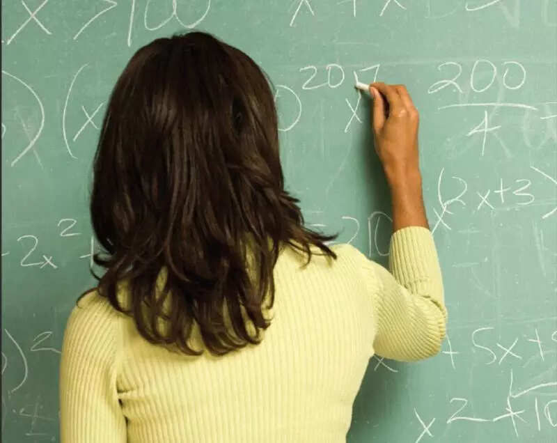 Guest faculty shortage disrupts Karnataka government college classes, ETEducation Guest faculty shortage disrupts Karnataka government college classes, ETEducation