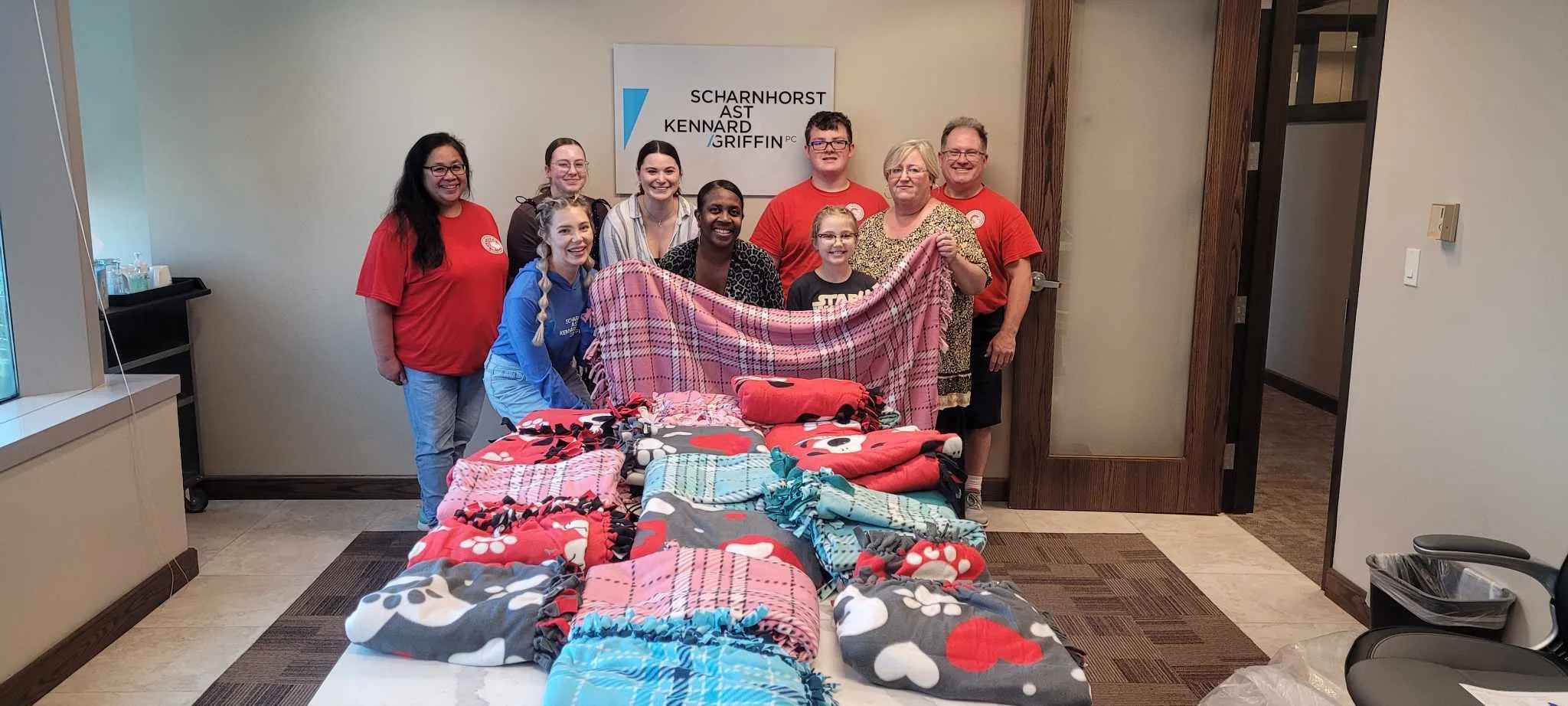 SAKG Partners with BSA Troop 86 and Fleece4Friends Scharnhorst Ast