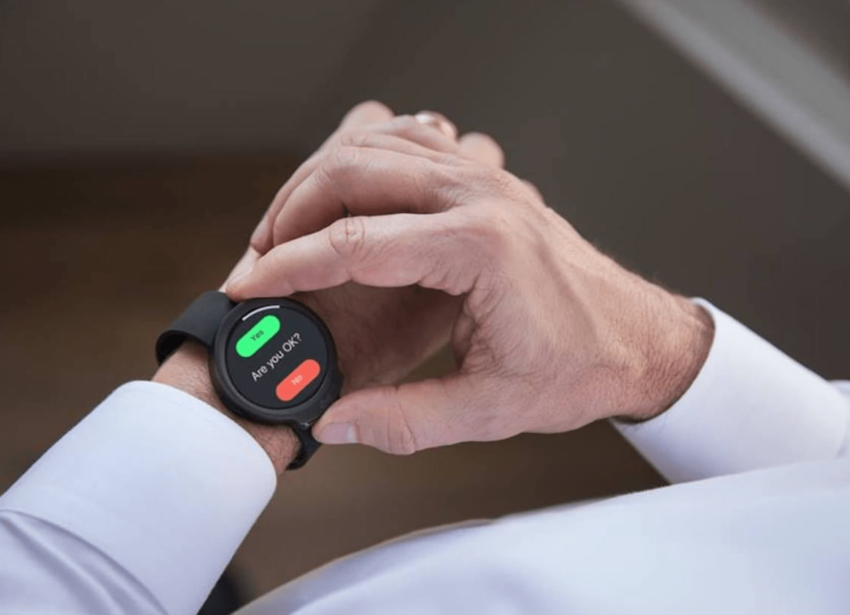 救急車まで呼んでくれる！計測するだけで終わらない「iBeat Heart Watch」