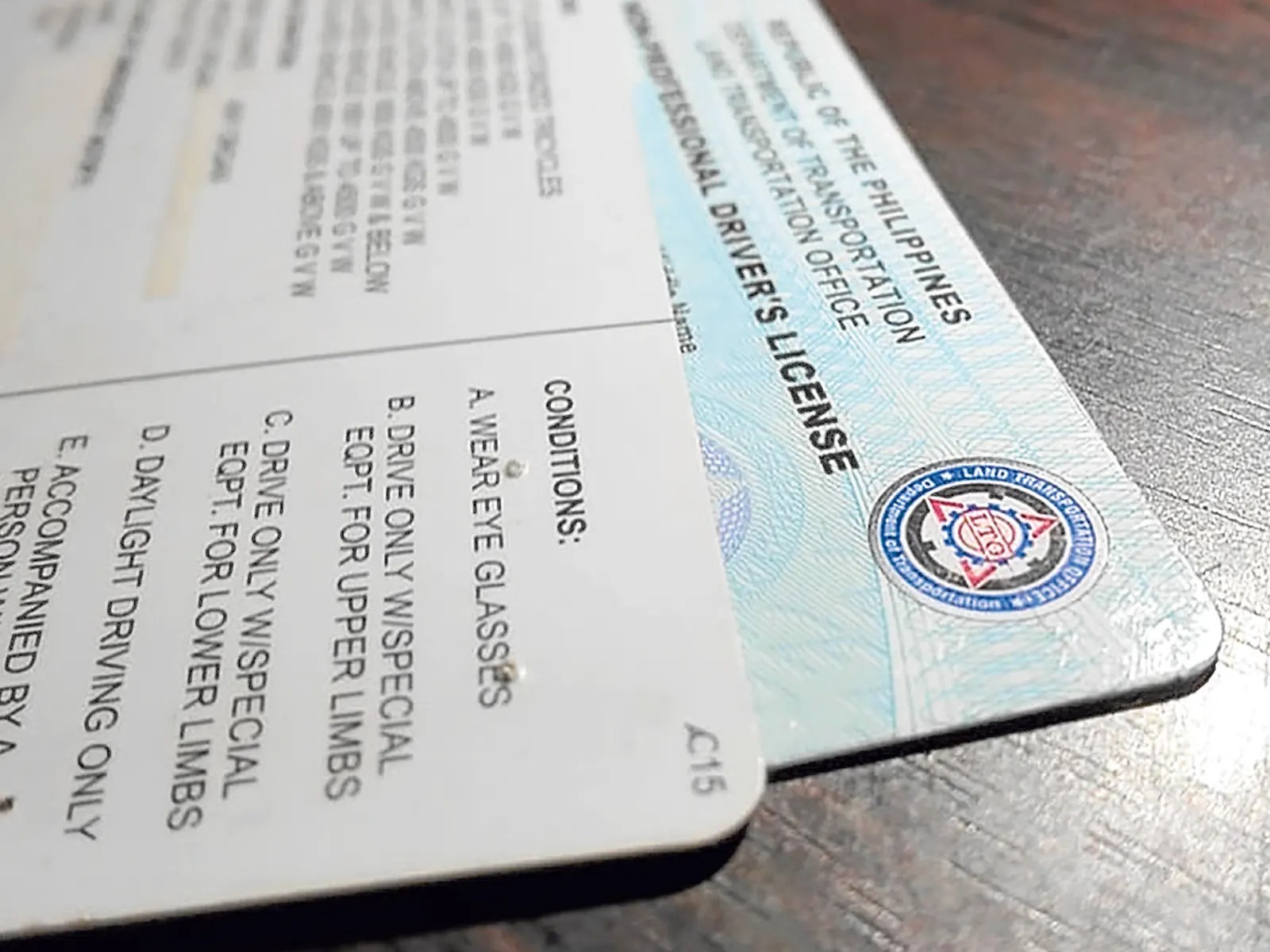 LTO May hawak ng expired driver’s license makakukuha na ng plastic