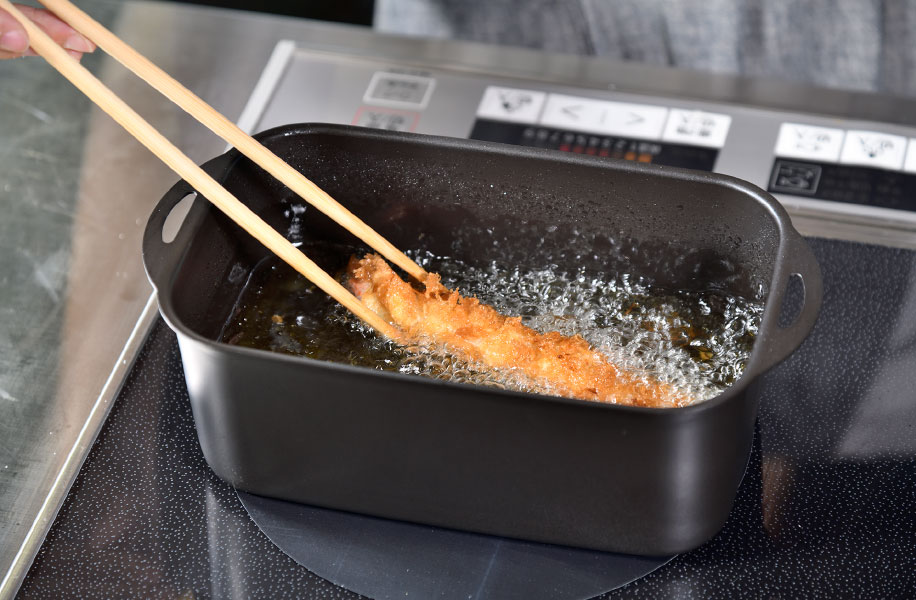 から 揚げ 粉 少ない 油