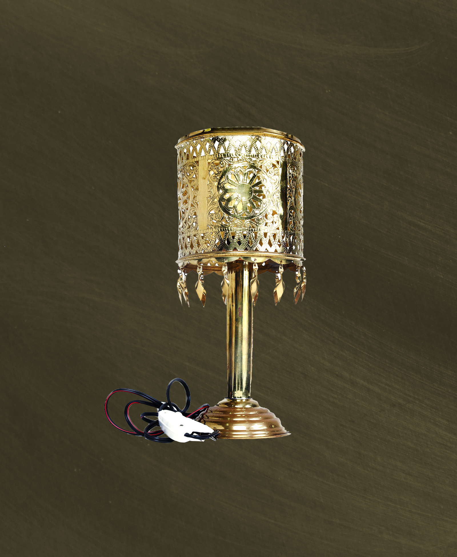 Buy BRASS LAMP SHADE (BATA MITA) Sri Lankan Handcrafts, Spices, Tea