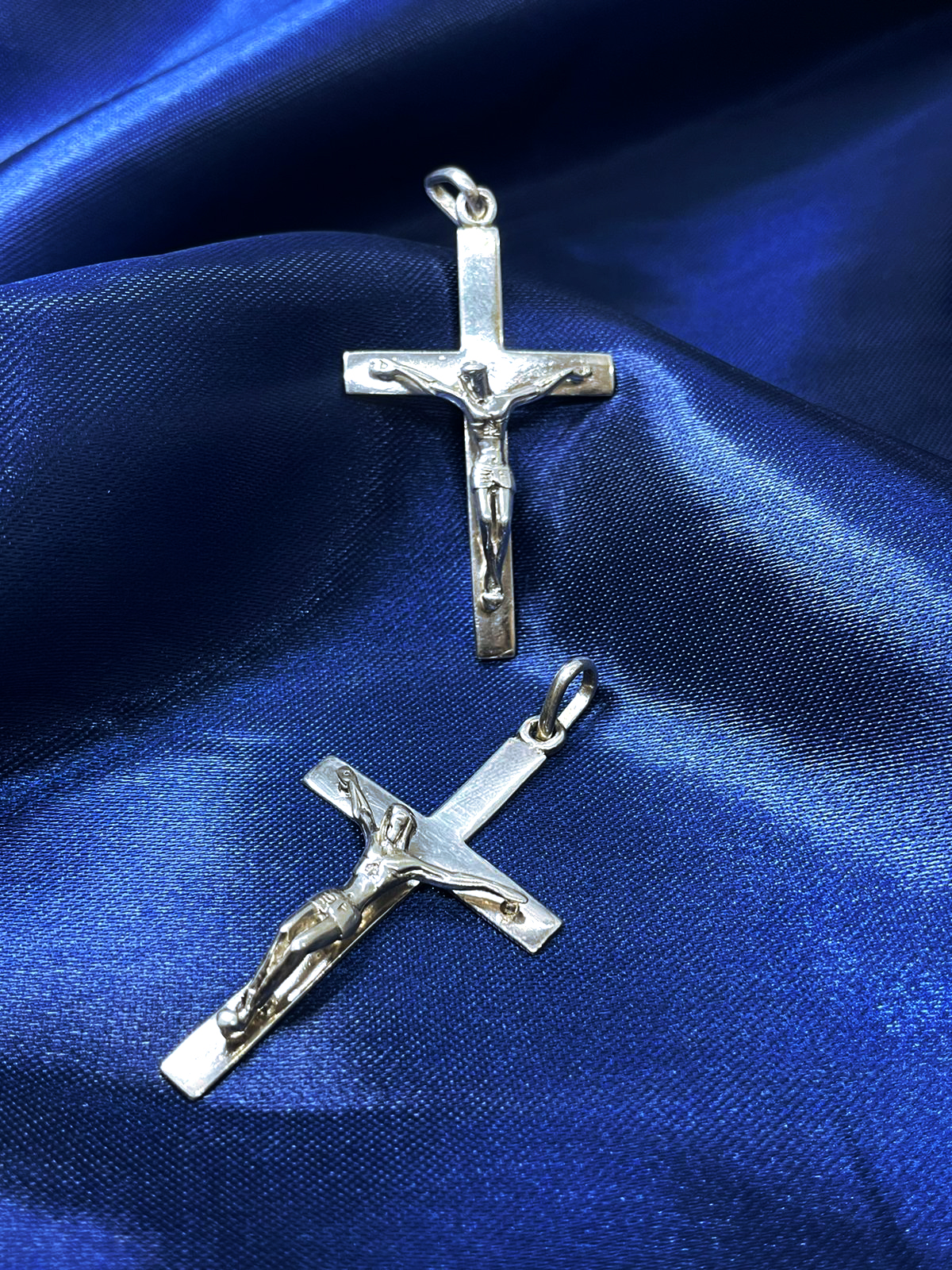 Buy Silver Cross Pendent Online