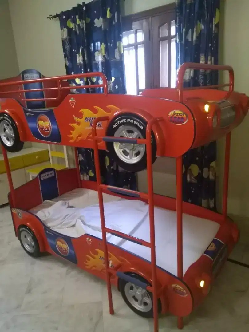 Beautiful Kids bunk bed for sale in Karachi