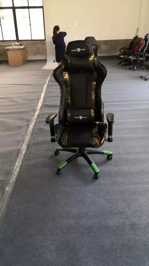 Global Razer Gaming Chairs Brend New Box Pack For Sale in Karachi