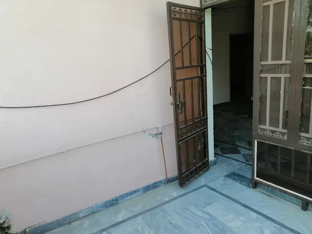 5 Marla House Upper portion available for rent in Wah Cantt